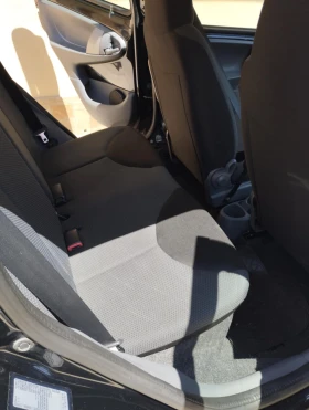 Toyota Aygo, снимка 12