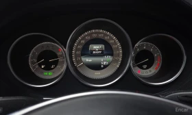 Mercedes-Benz CLS 400 AMG PACK* PANO* КОЖА* ПОДГРЕВ* ОБДУХВАНЕ* НАВИГАЦИ, снимка 7