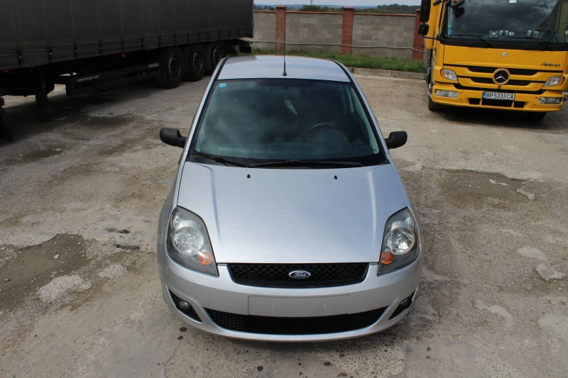 Ford Fiesta 1.4TDCI НОВ ВНОС, снимка 2 - Автомобили и джипове - 47403486