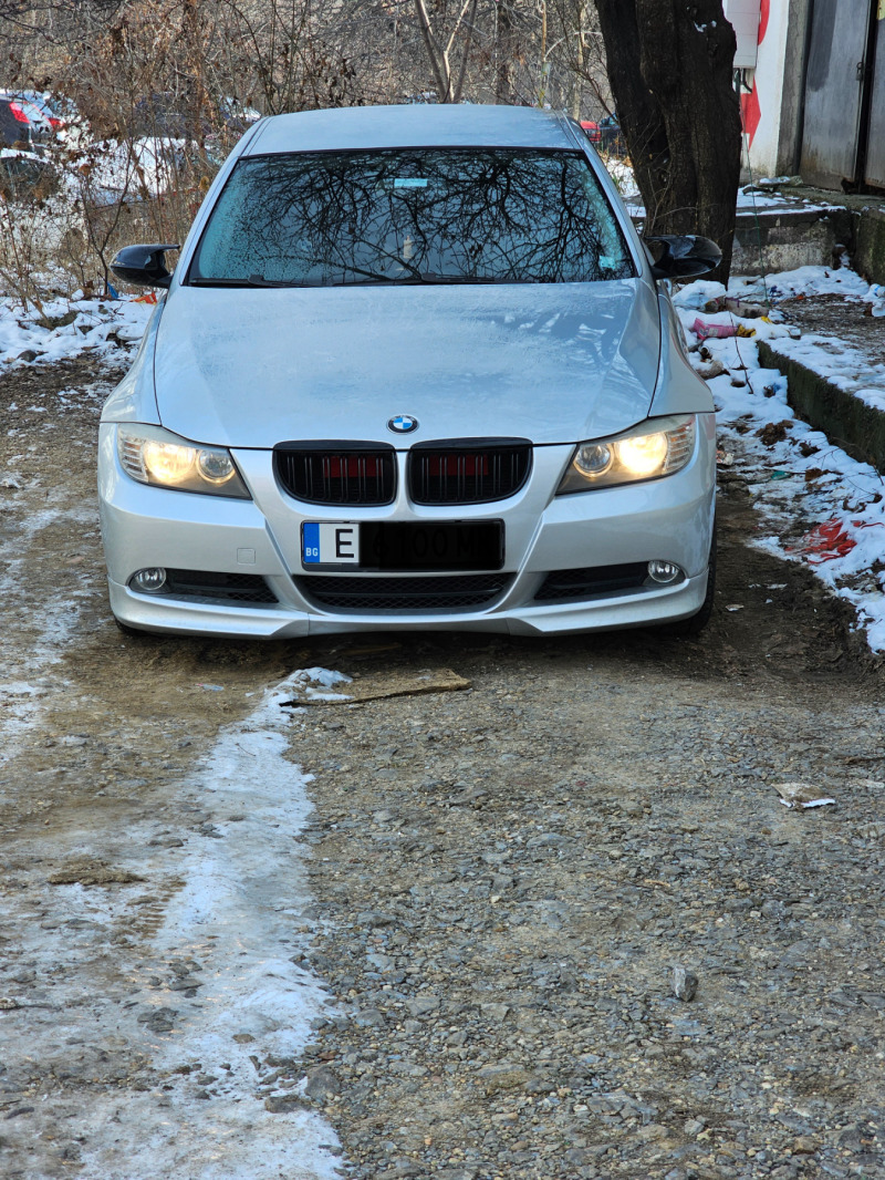 BMW 320, снимка 1 - Автомобили и джипове - 45242825
