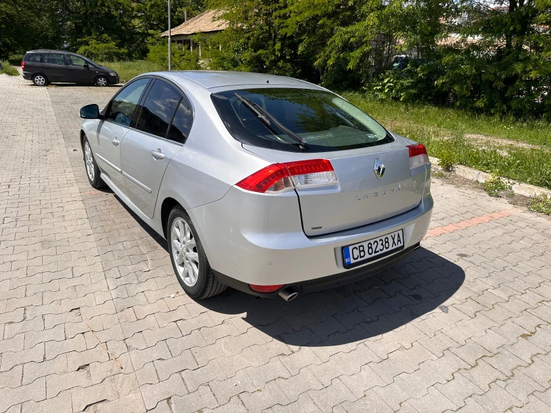 Renault Laguna 2.0 16V Turbo Газ/Бензин, снимка 6 - Автомобили и джипове - 47553903