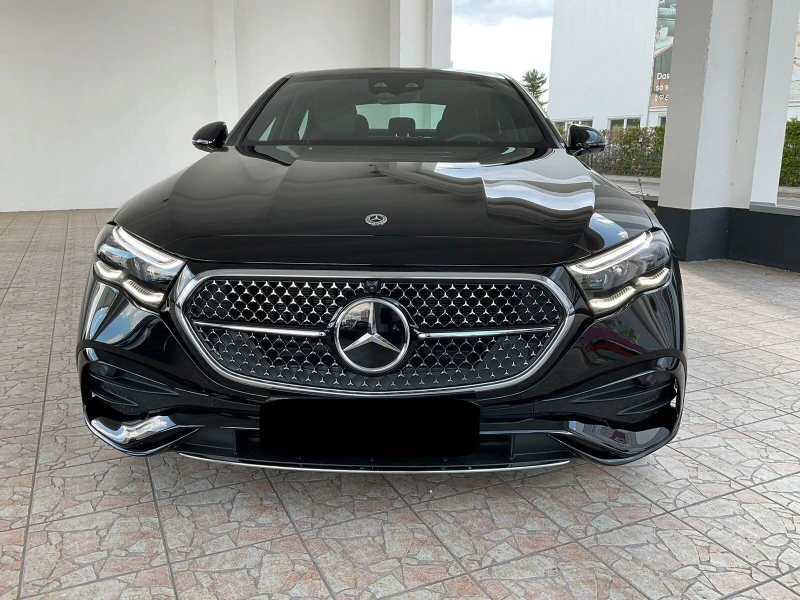 Mercedes-Benz E 400 4M AMG/Pano/, снимка 1 - Автомобили и джипове - 46856588