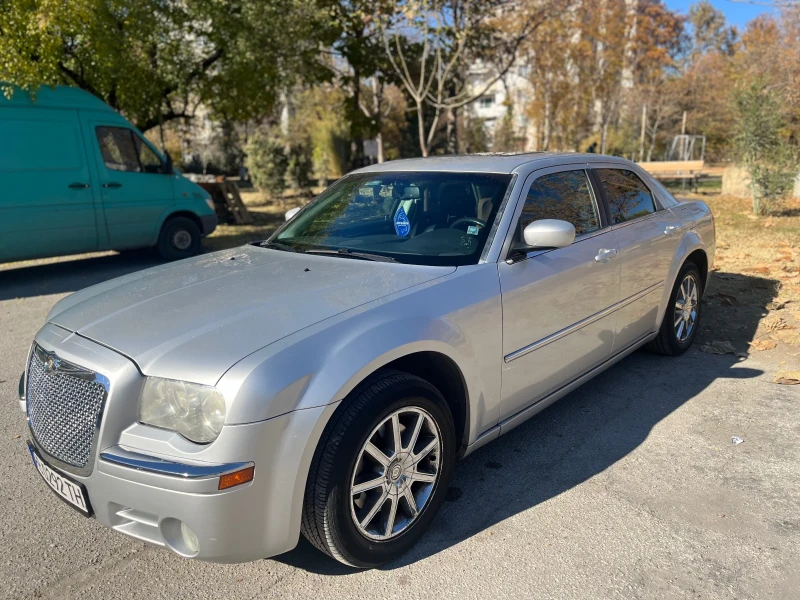 Chrysler 300c 3.5 AWD, снимка 4 - Автомобили и джипове - 47902467