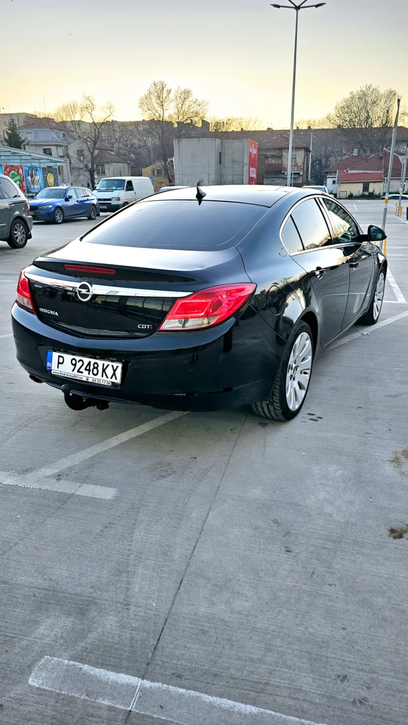 Opel Insignia, снимка 4 - Автомобили и джипове - 48671089