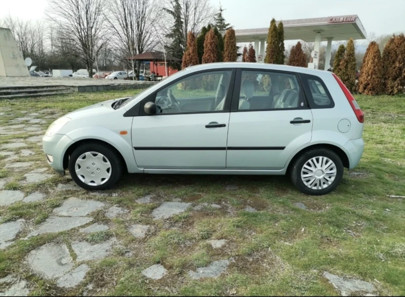 Ford Fiesta, снимка 4 - Автомобили и джипове - 48727523