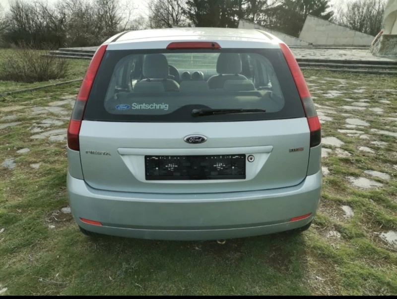 Ford Fiesta, снимка 6 - Автомобили и джипове - 48727523