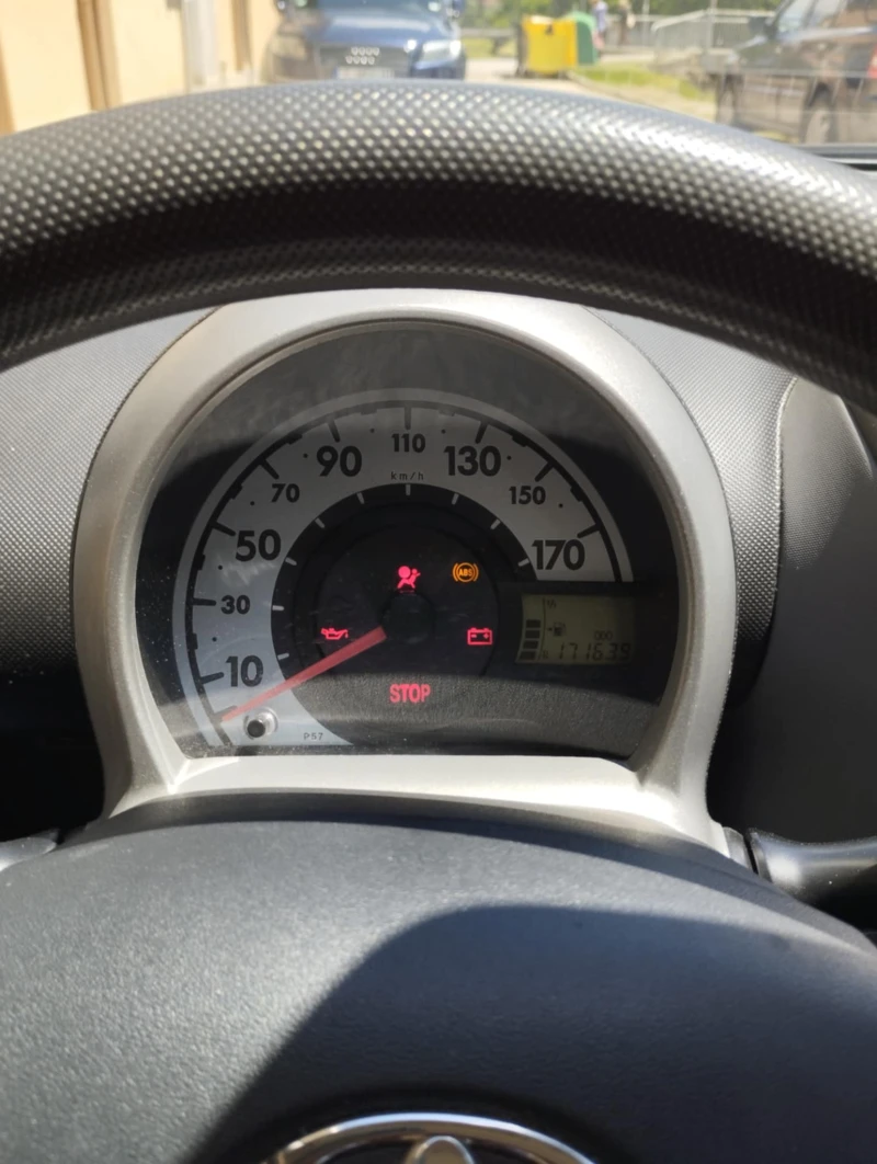 Toyota Aygo, снимка 7 - Автомобили и джипове - 52925610