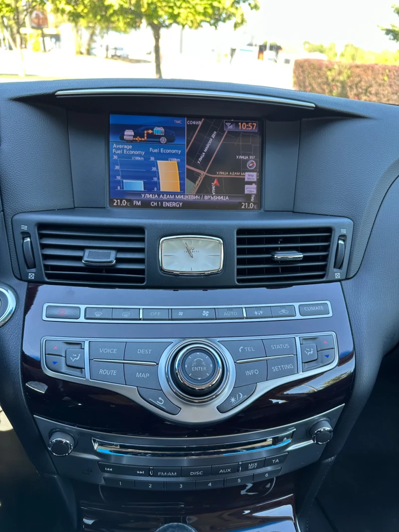 Infiniti M M35H Hybrid, снимка 7 - Автомобили и джипове - 52312580