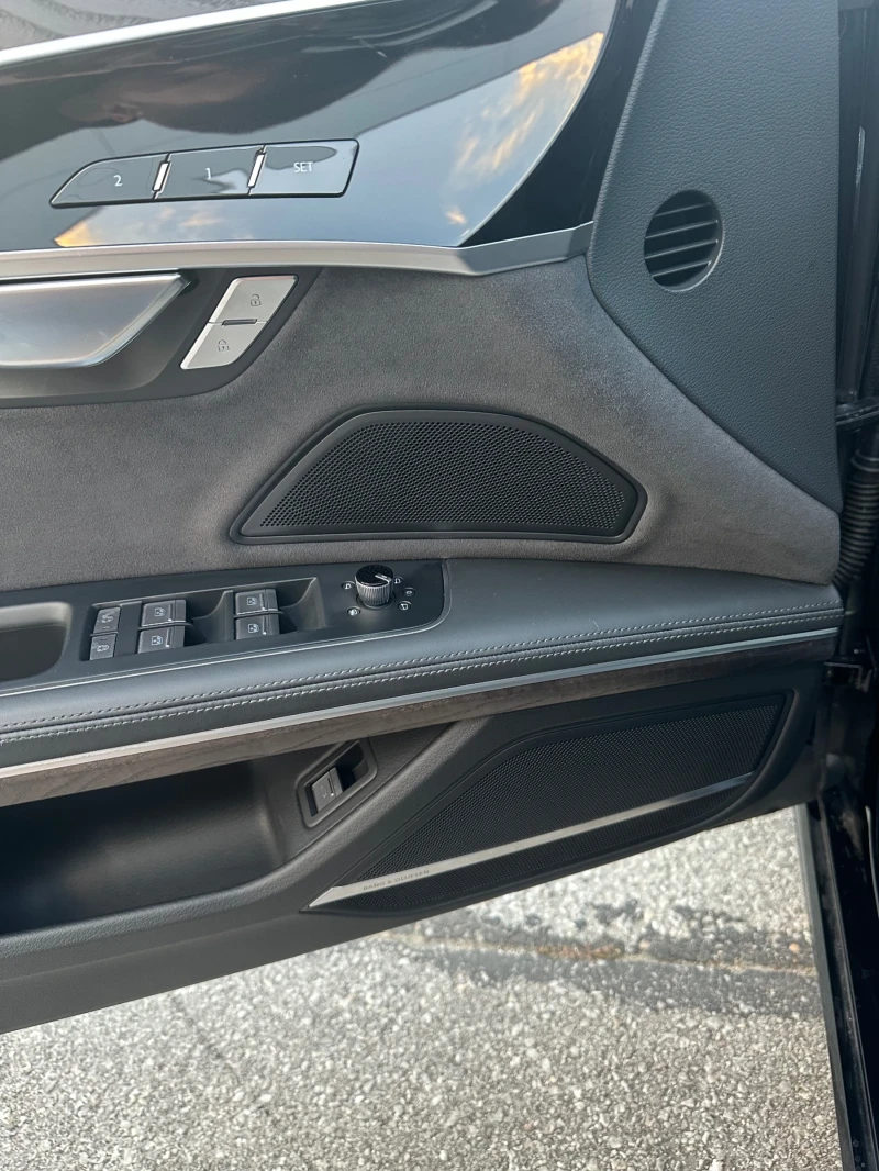 Audi A8 55 TFSI, снимка 10 - Автомобили и джипове - 51723066