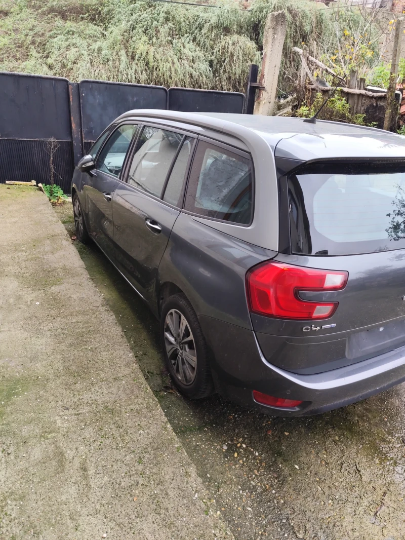 Citroen Grand C4 Picasso, снимка 4 - Автомобили и джипове - 52479126
