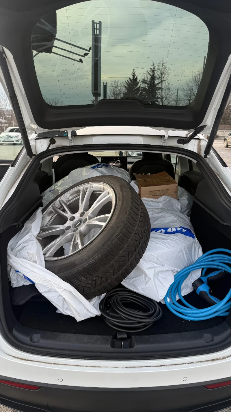 Tesla Model Y LONG RANGE DUAL MOTOR AWD , снимка 10 - Автомобили и джипове - 53422374