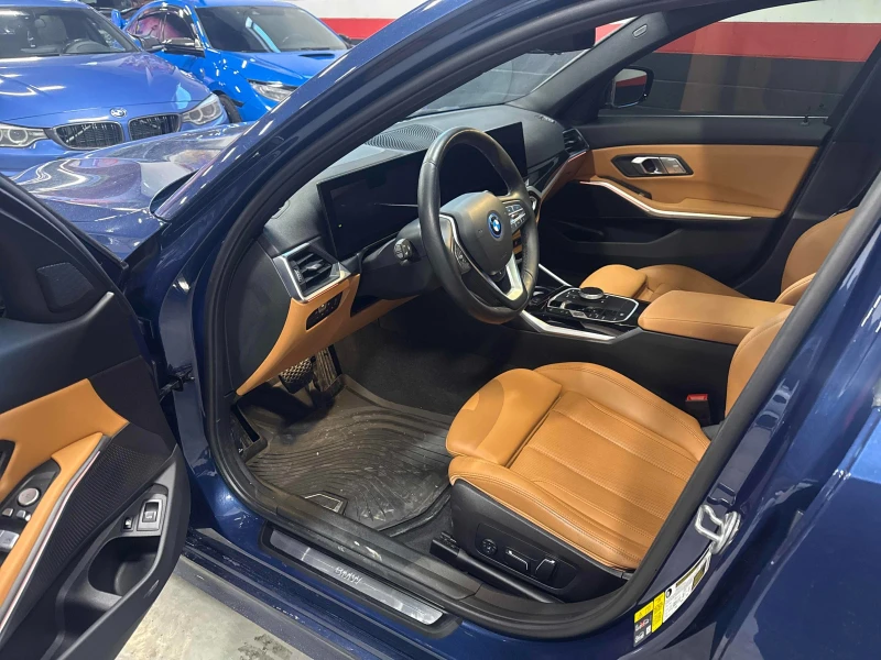 BMW 330 * * CARFAX * * АВТО КРЕДИТ * * , снимка 8 - Автомобили и джипове - 53155112