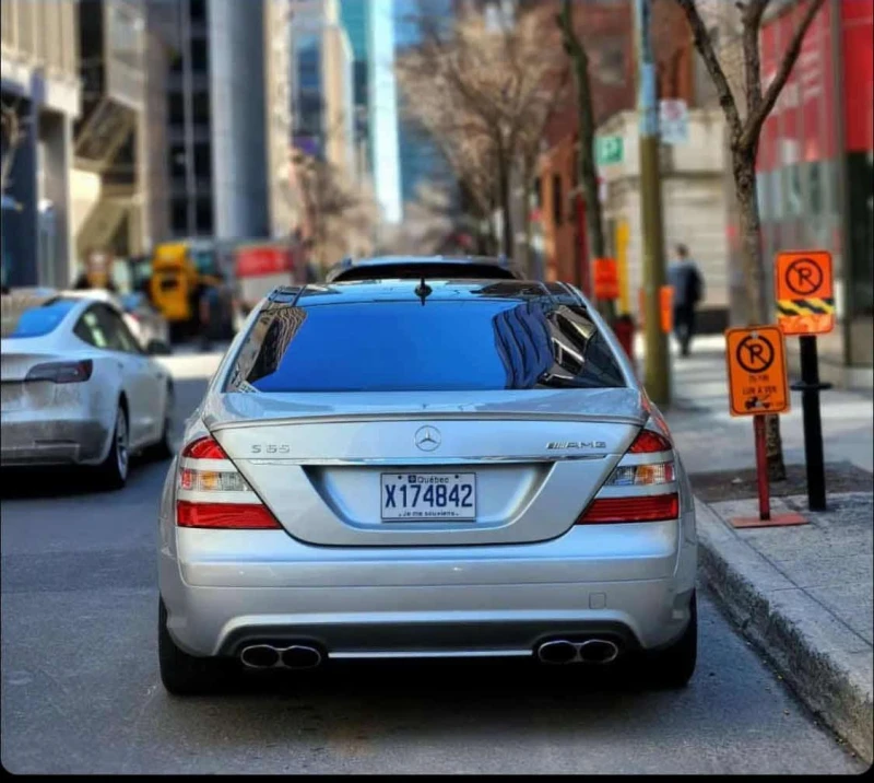 Mercedes-Benz AMG GT C * V12 * HARMAN KARDON* KEYLESS* ПОДГРЕВ* ПАНО* , снимка 4 - Автомобили и джипове - 53516530