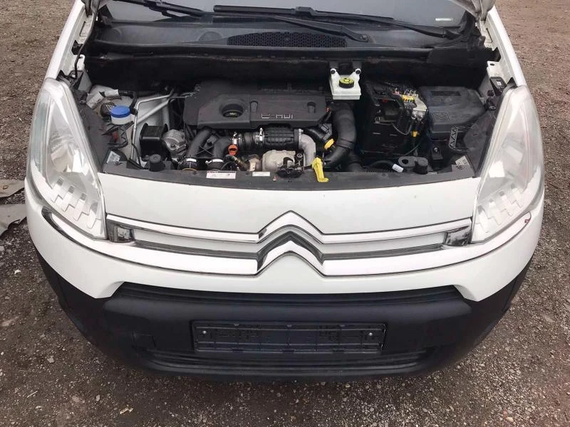 Citroen Berlingo 1.6HDI,9HF,90кс.,MAXI,2015 г., снимка 14 - Автомобили и джипове - 31150231