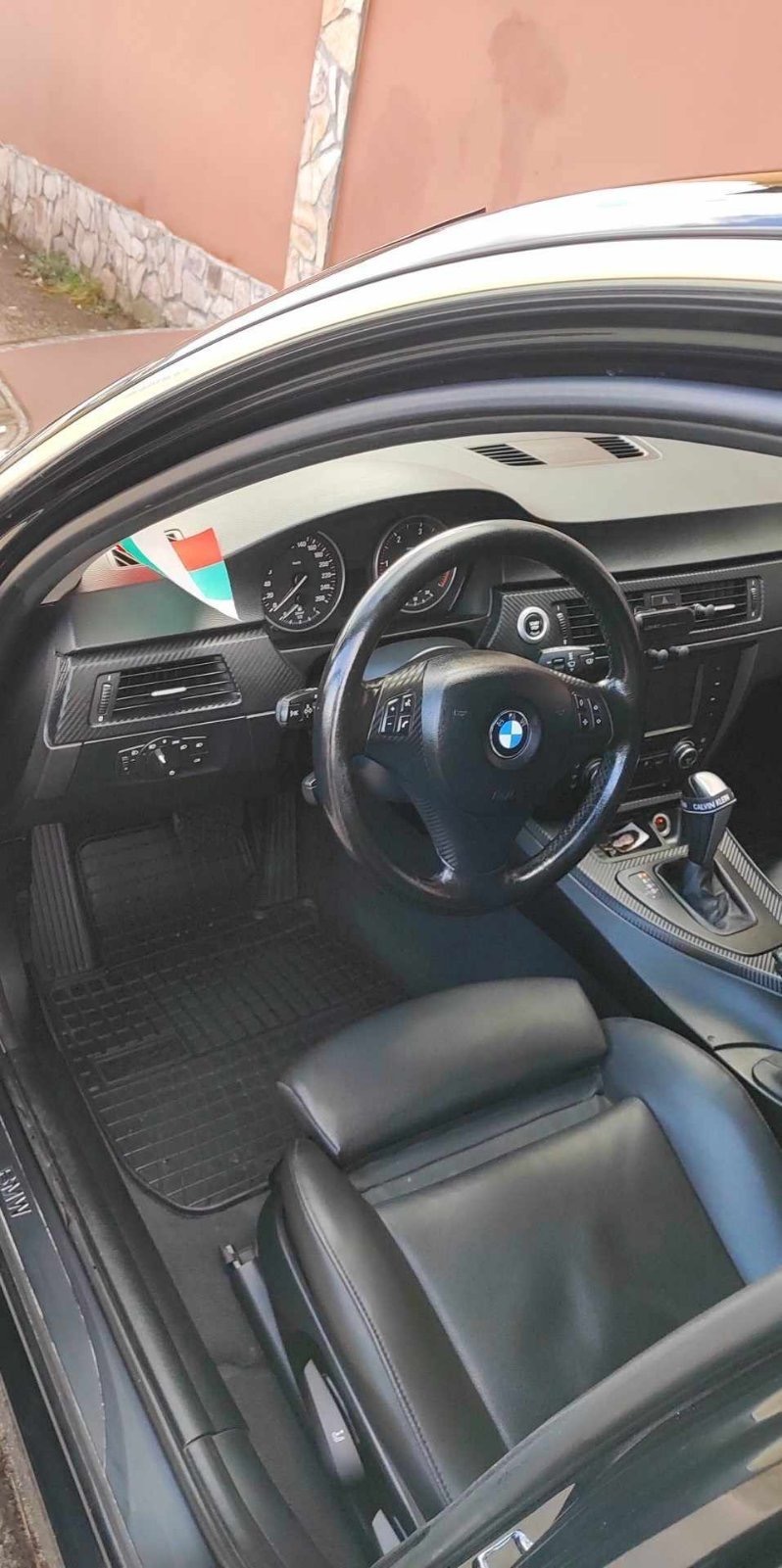 BMW 330, снимка 6 - Автомобили и джипове - 46311812