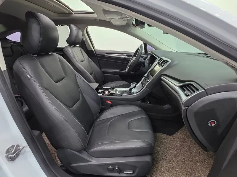 Ford Mondeo 2.0 TITANIUM, снимка 10 - Автомобили и джипове - 56292807