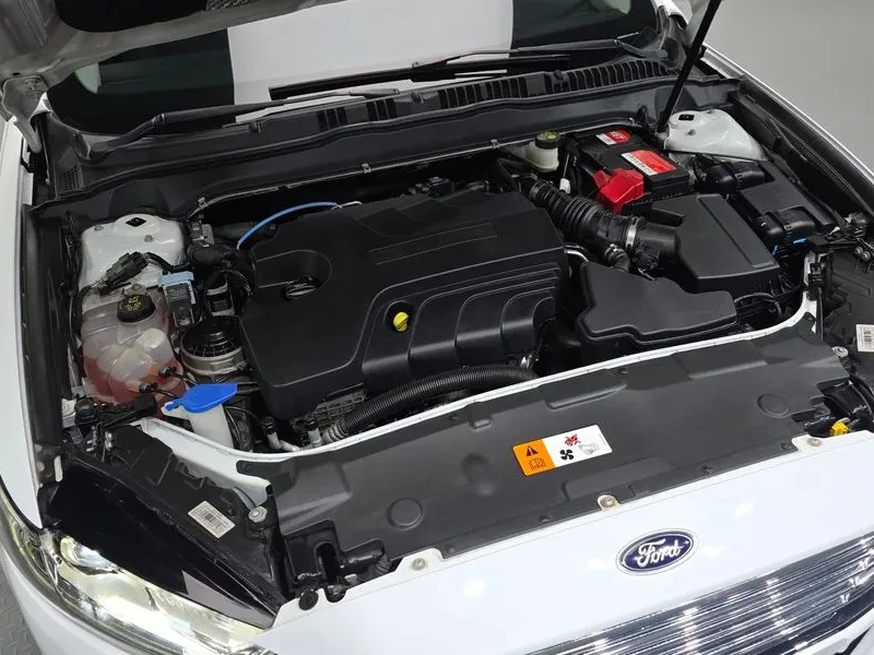 Ford Mondeo 2.0 TITANIUM, снимка 6 - Автомобили и джипове - 56292807