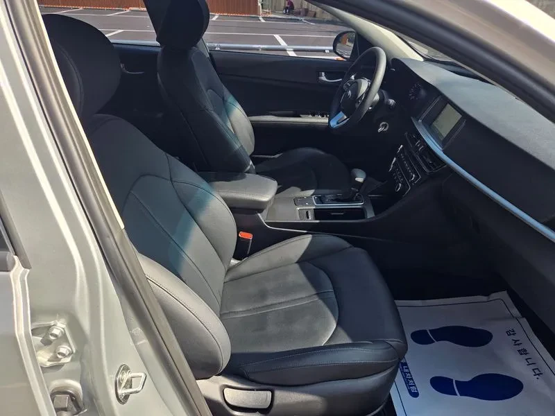 Kia K5 2Nd Generation 2.0 Luxury, снимка 17 - Автомобили и джипове - 56354332