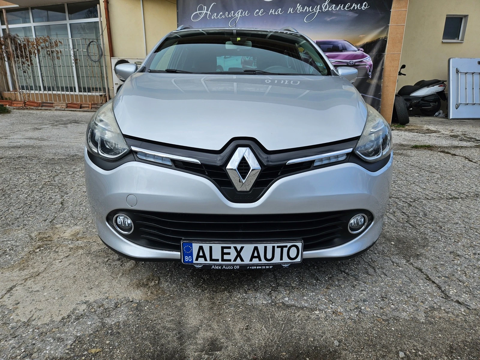 Renault Clio 1.5DCI Keyless, Автомат, ТОП!!! - изображение 2