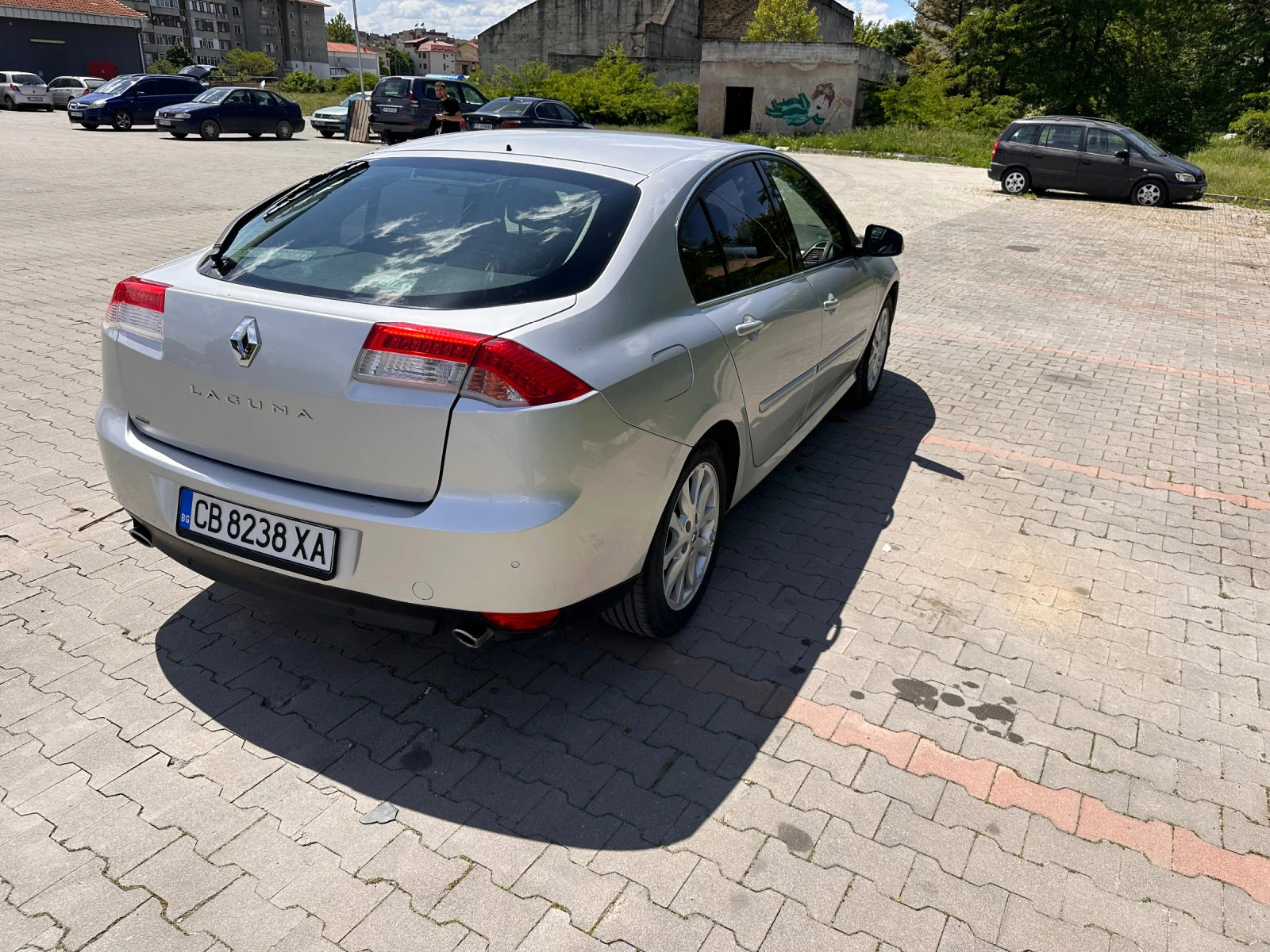 Renault Laguna 2.0 16V Turbo Газ/Бензин - изображение 5