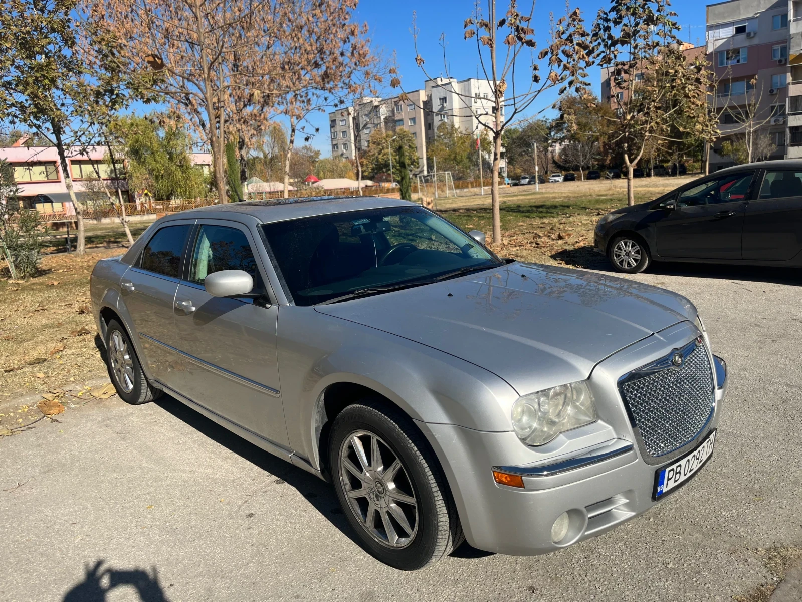 Chrysler 300c 3.5 AWD - изображение 2