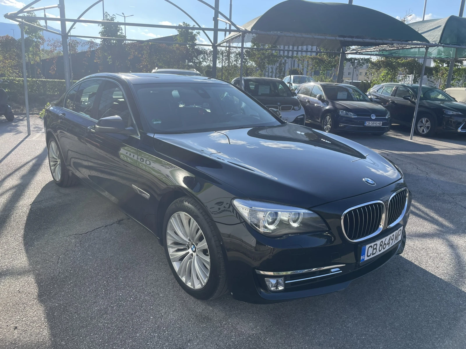 BMW 740 3.0 d Xdrive - изображение 2