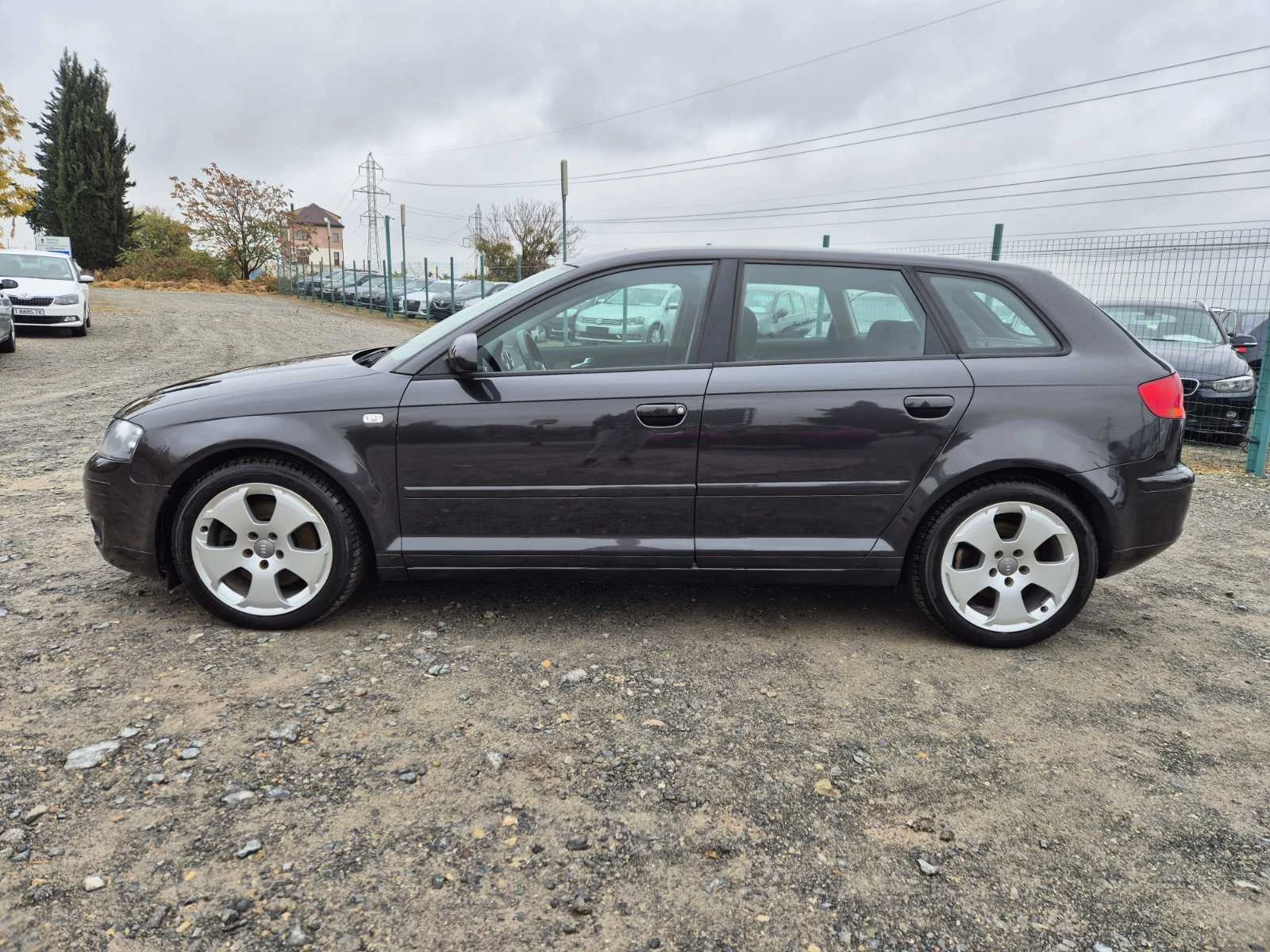 Audi A3 Sportback 2.0TFSI Автомат - изображение 2