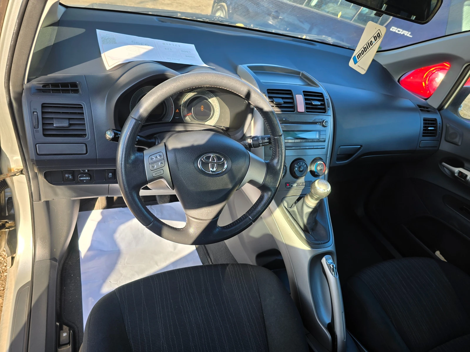 Toyota Auris КАТО НОВ* 1.6i* ПАРКТРОНИК - изображение 9