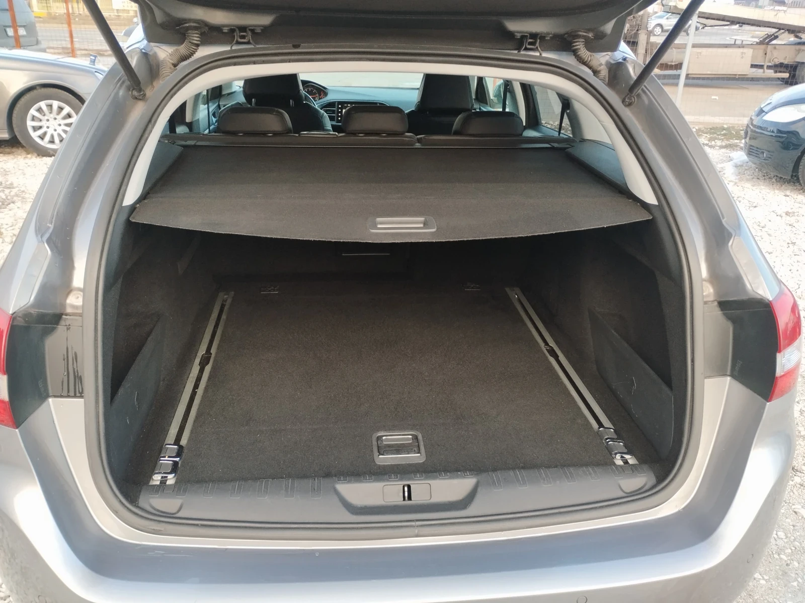 Peugeot 308 1.6 hdi | Mobile.bg � ����������� 11