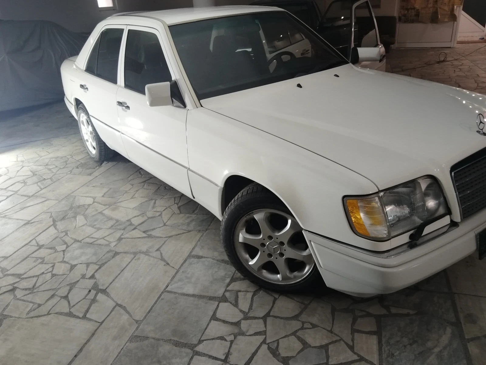 Mercedes-Benz 124 Топ Състояние E420 | Mobile.bg — изображение 11