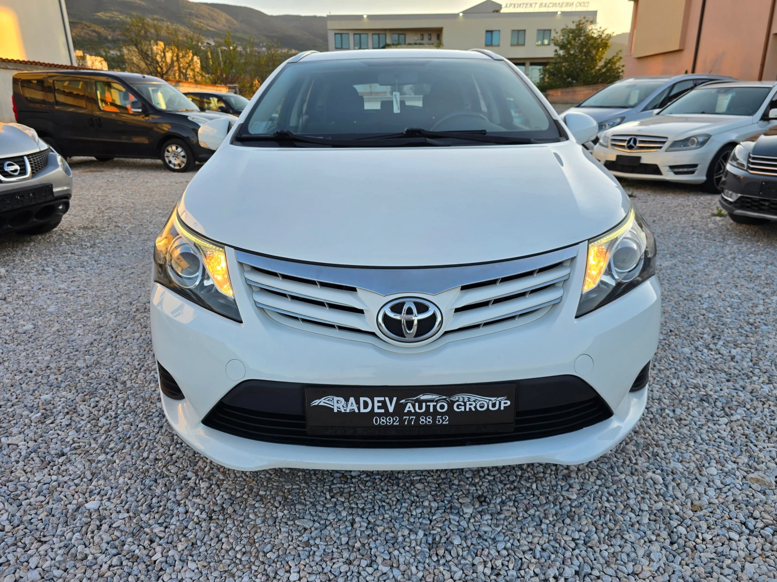 Toyota Avensis 2.0D4D ACTIVE - изображение 6