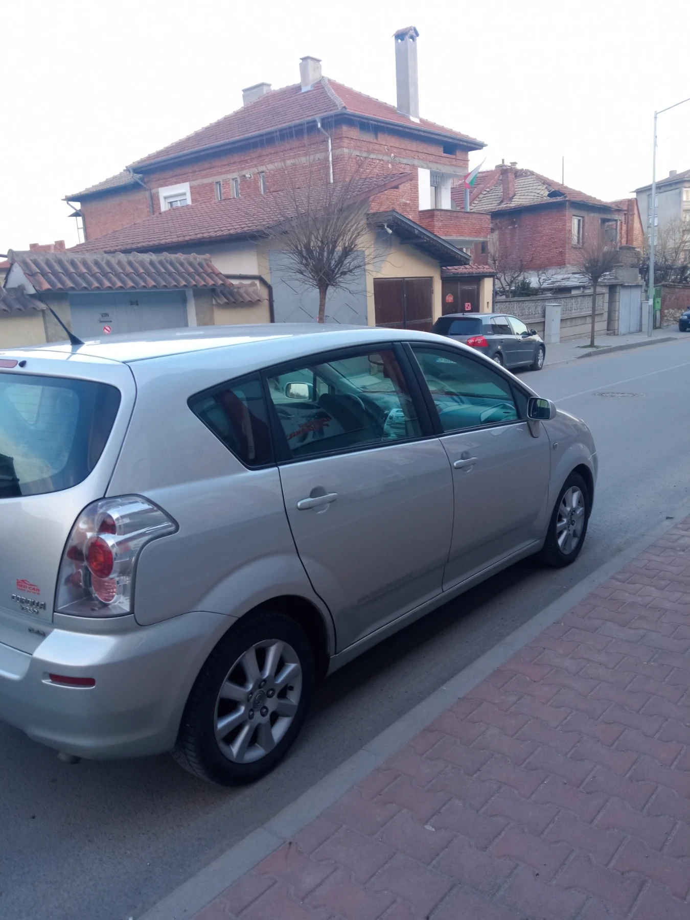 Toyota Corolla verso  - изображение 4
