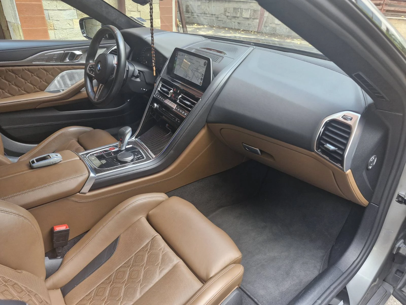 BMW M8 xDrive Gran Coupe Competition Carbon Keramik B&W | Mobile.bg   11