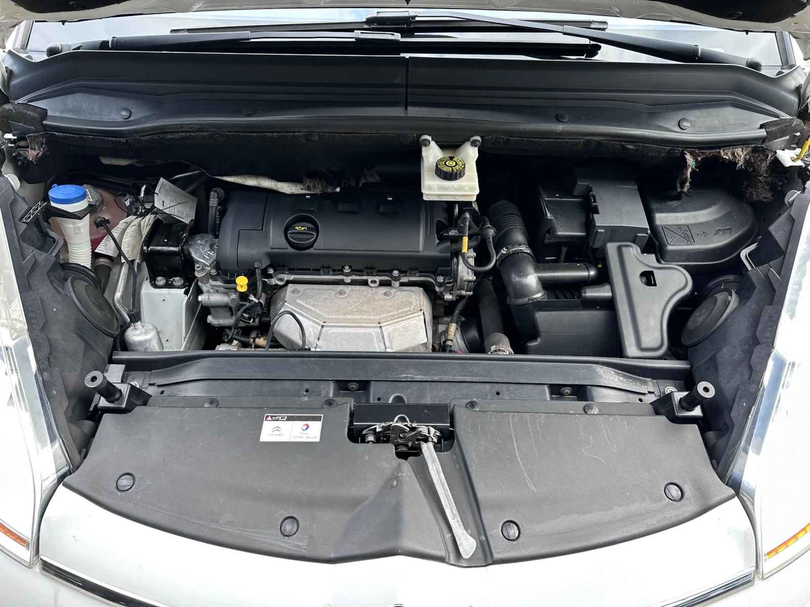 Citroen C4 Picasso GRAND FaceLift - 1.6i -   | Mobile.bg   16