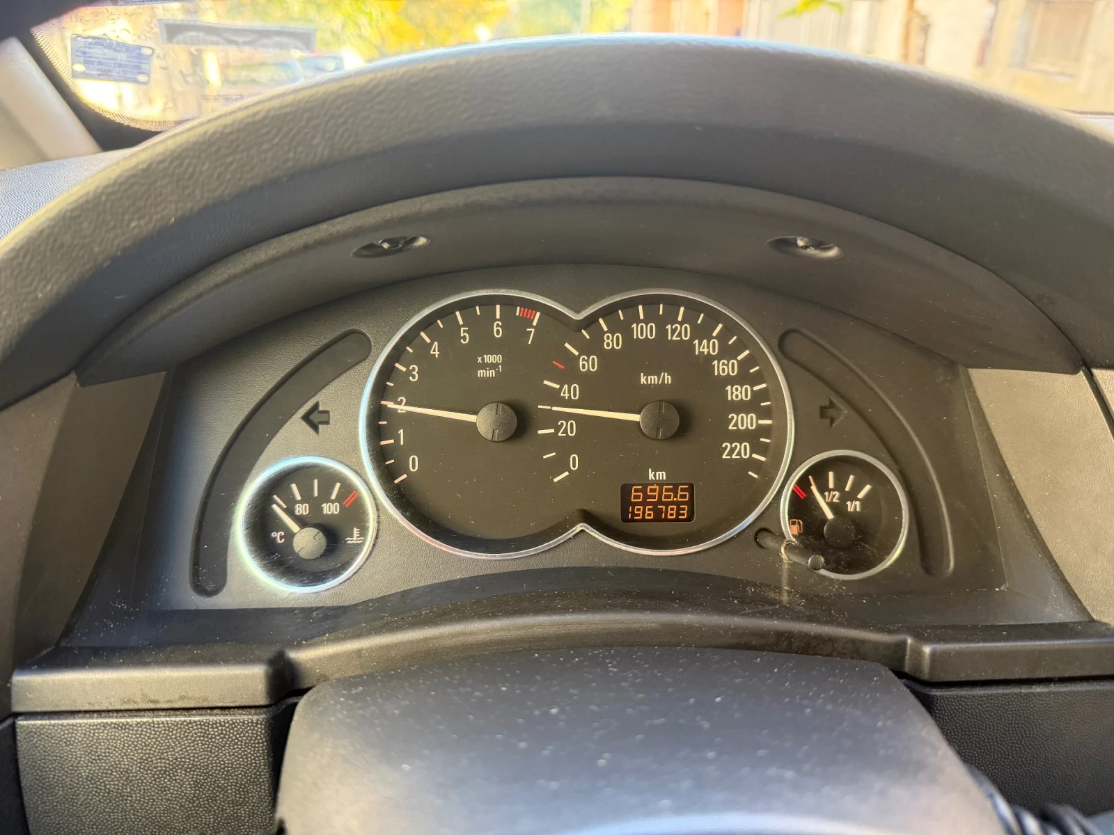 Opel Meriva 1.6 - изображение 10