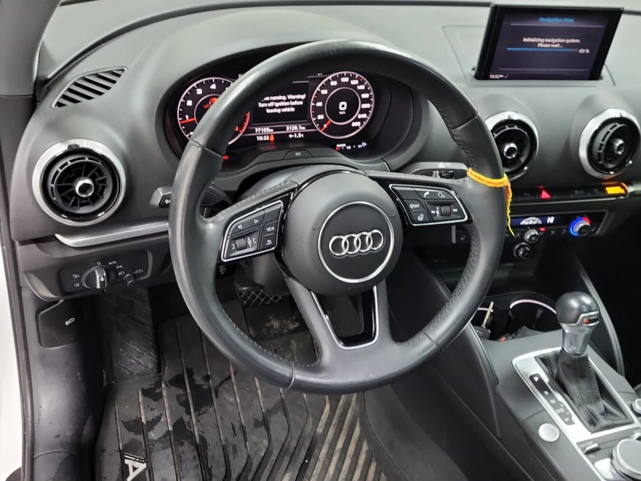 Audi A3 * АВТО КРЕДИТ* ЦЕНА ДО БГ * СЕРВИЗНА ИСТОРИЯ *  - изображение 10