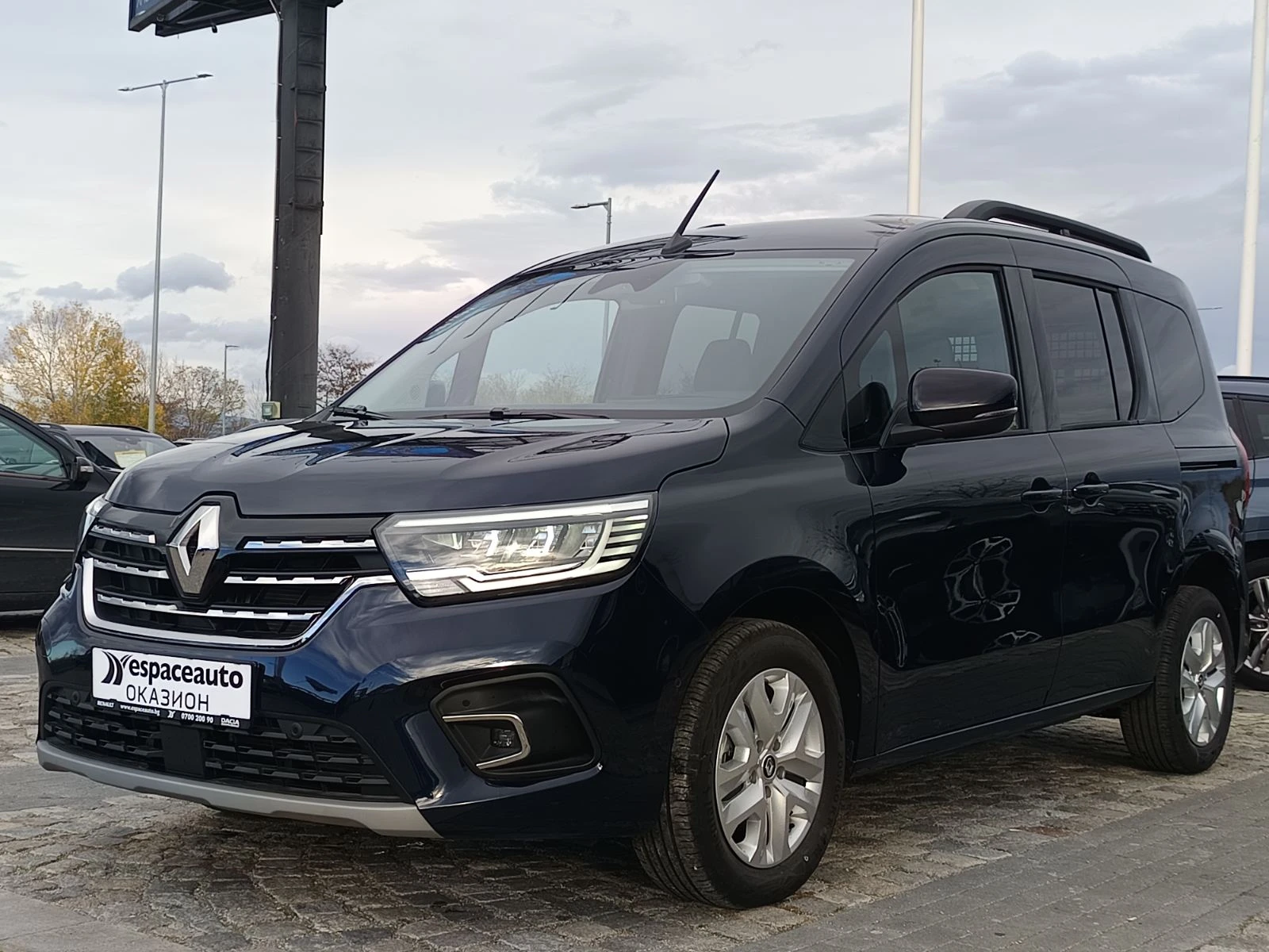 Renault Kangoo 1.3Tce 130 EDC/ N1 (4+ 1). | Mobile.bg   1