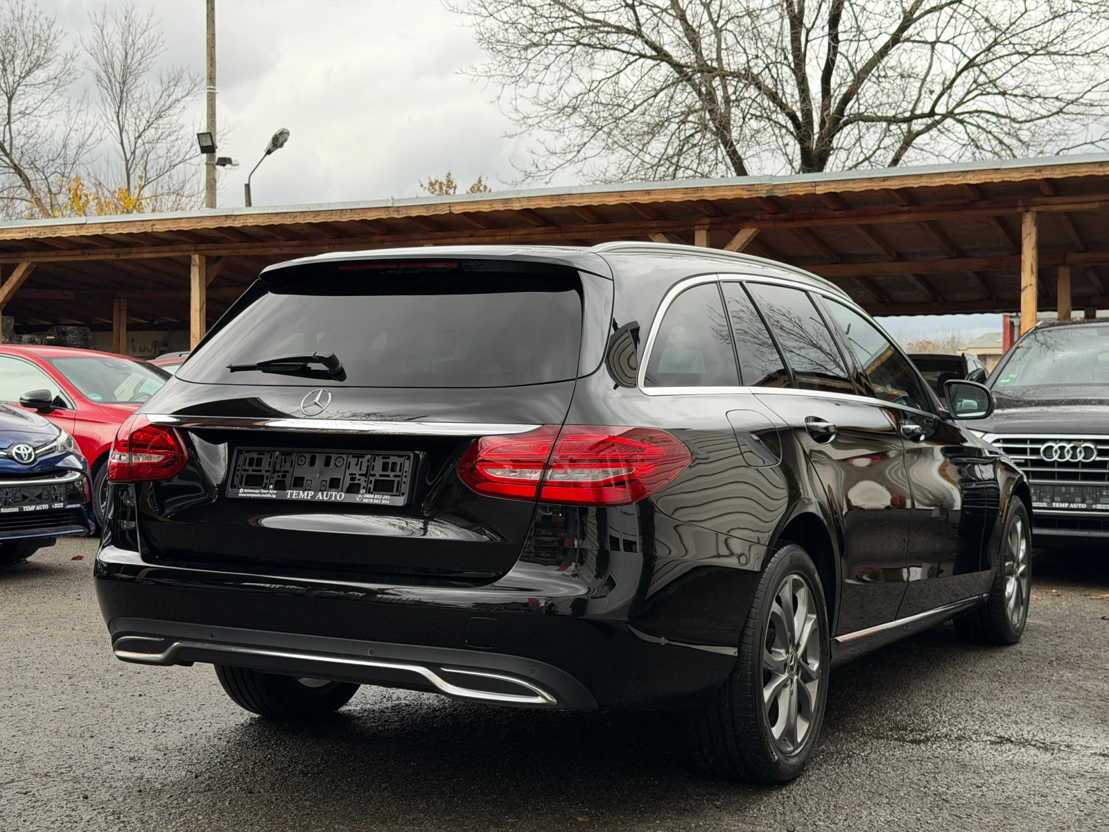 Mercedes-Benz C 220 4Matic* СЕРВИЗНА КНИЖКА С ПЪЛНА ИСТОРИЯ В МЕРЦЕДЕС - изображение 5