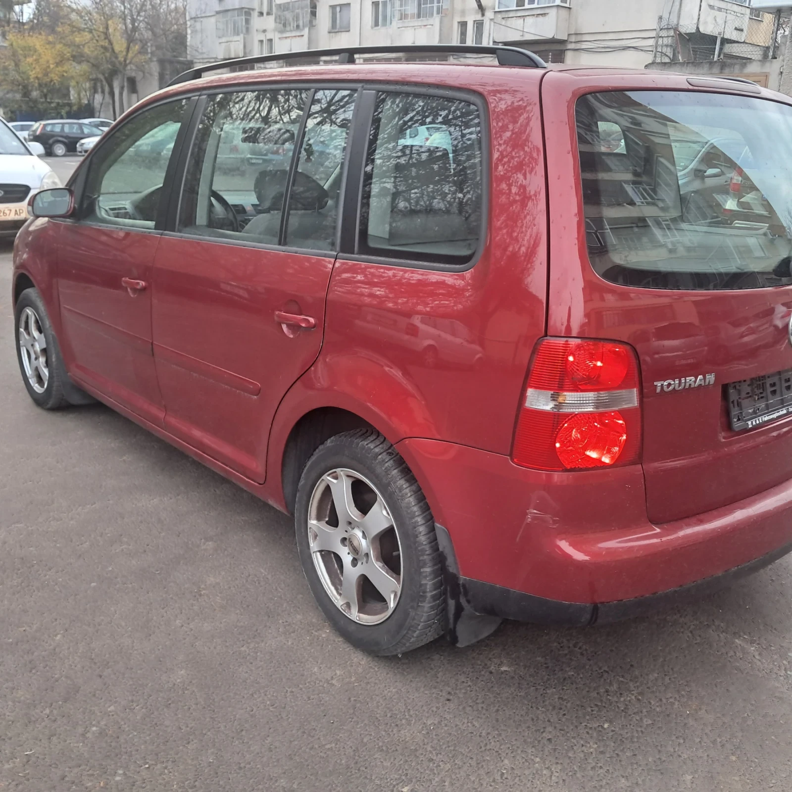 VW Touran 1.9 - изображение 2