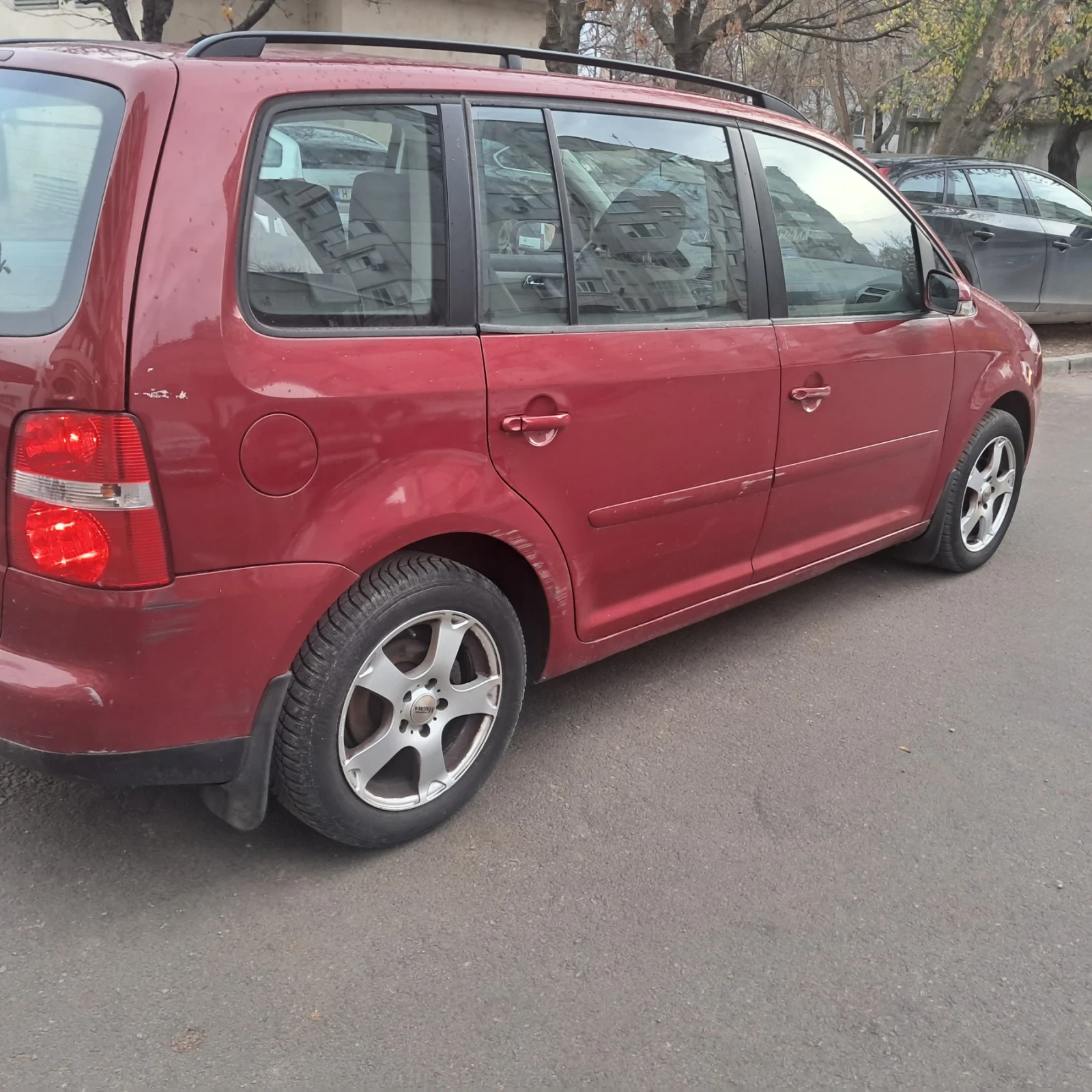 VW Touran 1.9 - изображение 4