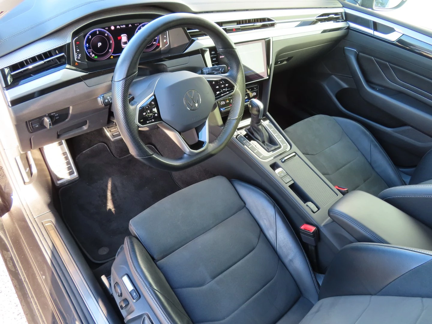 VW Arteon PA Elegance 2.0 TDI SCR DSG | Mobile.bg � ����������� 4