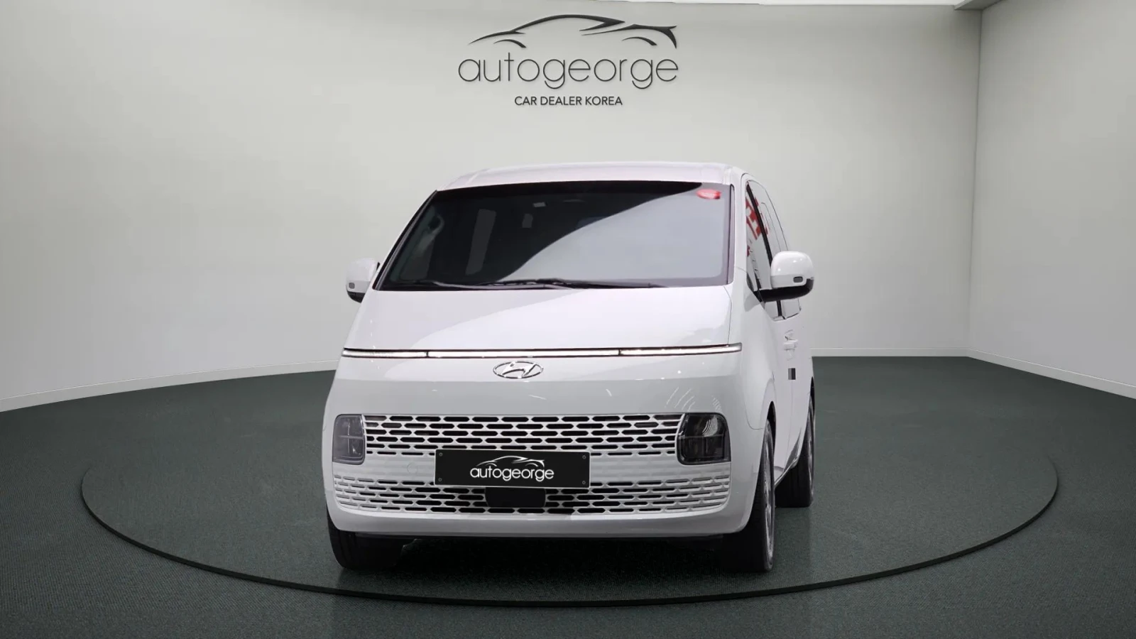 Hyundai Staria L3.5 Tourer 9seater autogeorge.com - изображение 3