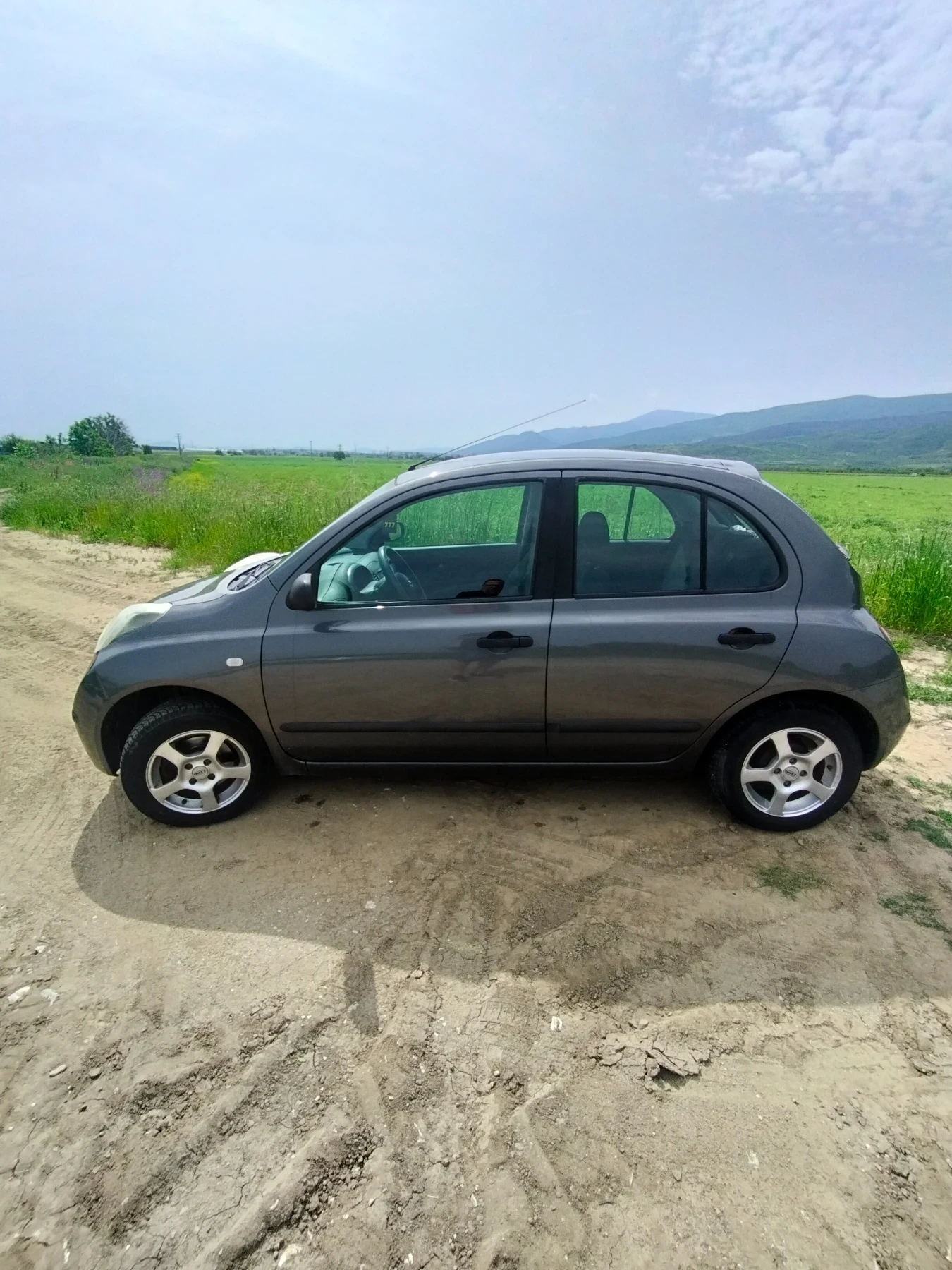 Nissan Micra  - изображение 7