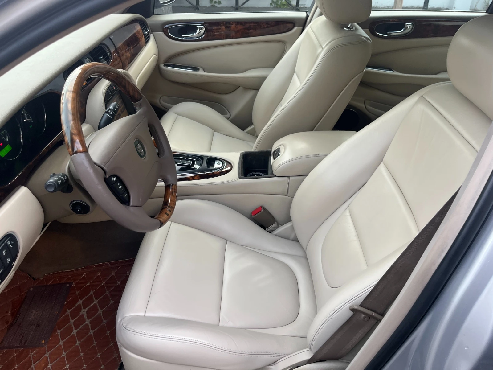 Jaguar Xj Xj8 - изображение 9