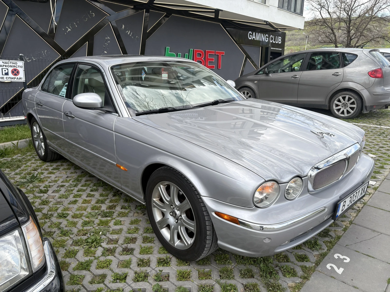 Jaguar Xj Xj8, снимка 4 - Автомобили и джипове - 53288885