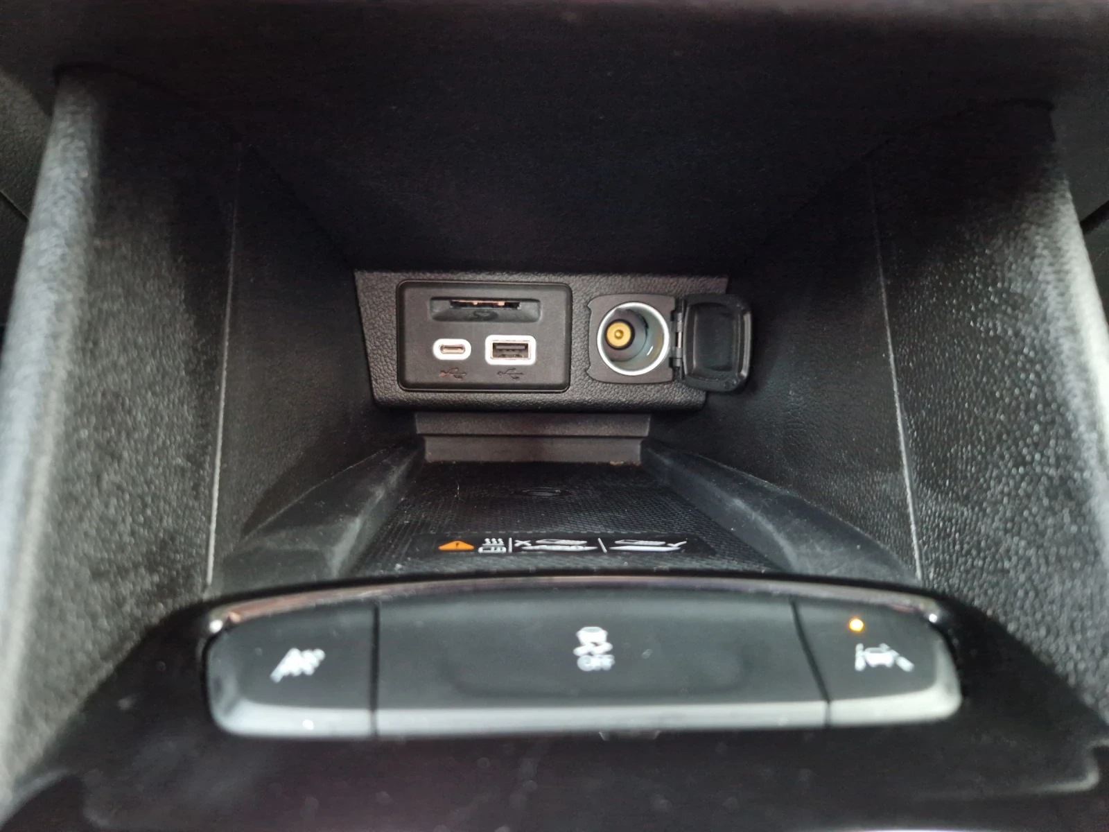 Chevrolet Bolt EUV 65 KW 2023   с регистрация като нов !!!, снимка 15 - Автомобили и джипове - 53696888