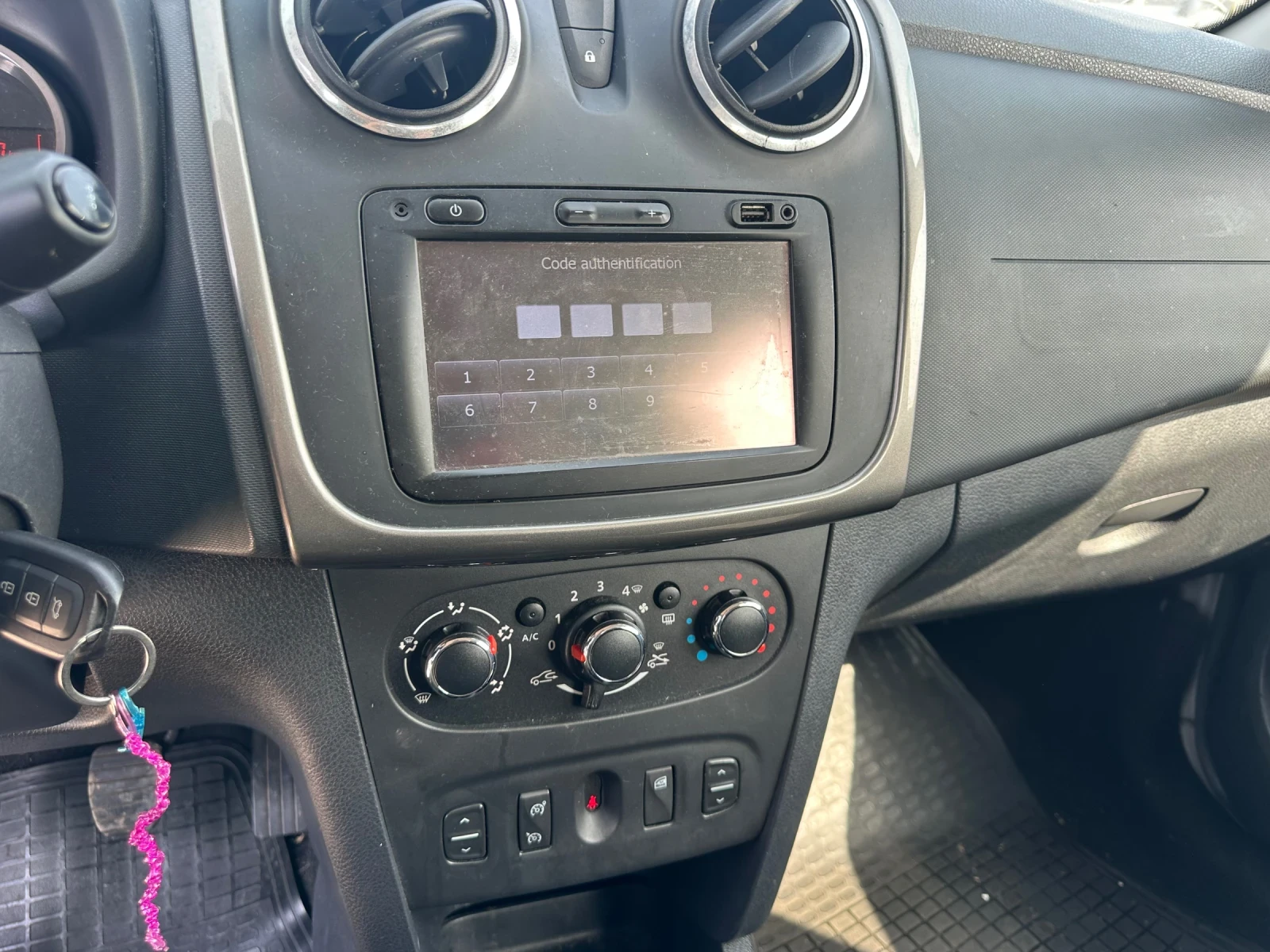 Dacia Sandero 1.5 dci STEPWAY | Mobile.bg � ����������� 11