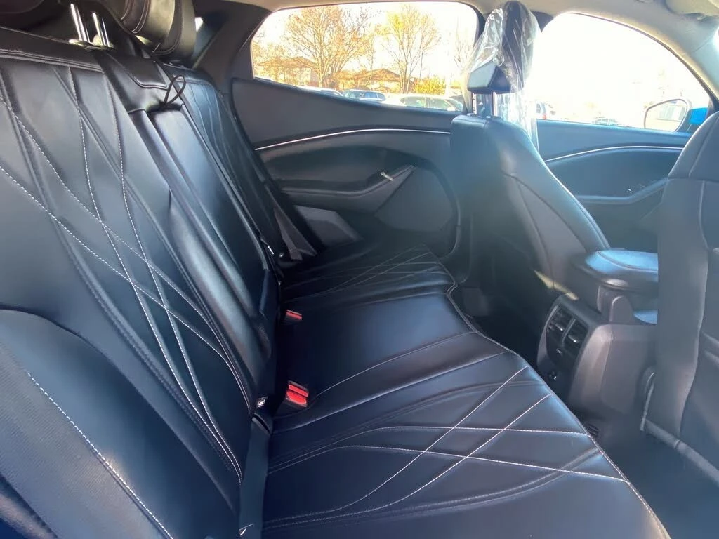 Ford Mustang Mach-E Select RWD * АвтоКредит (ЦЕНА ДО БГ), снимка 15 - Автомобили и джипове - 53988841