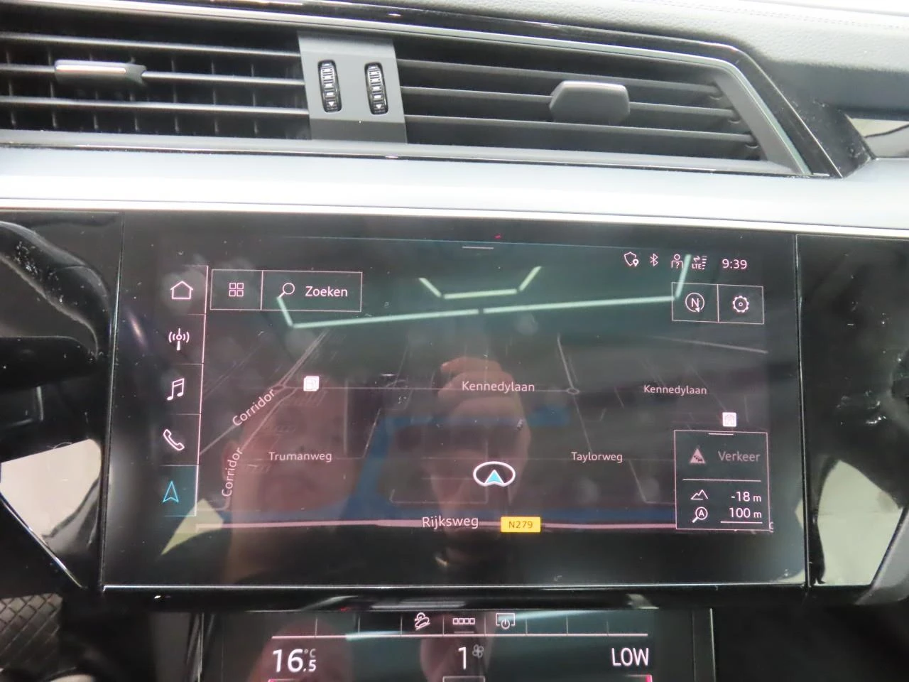 Audi E-Tron Sportback 55 Business, снимка 9 - Автомобили и джипове - 54147548