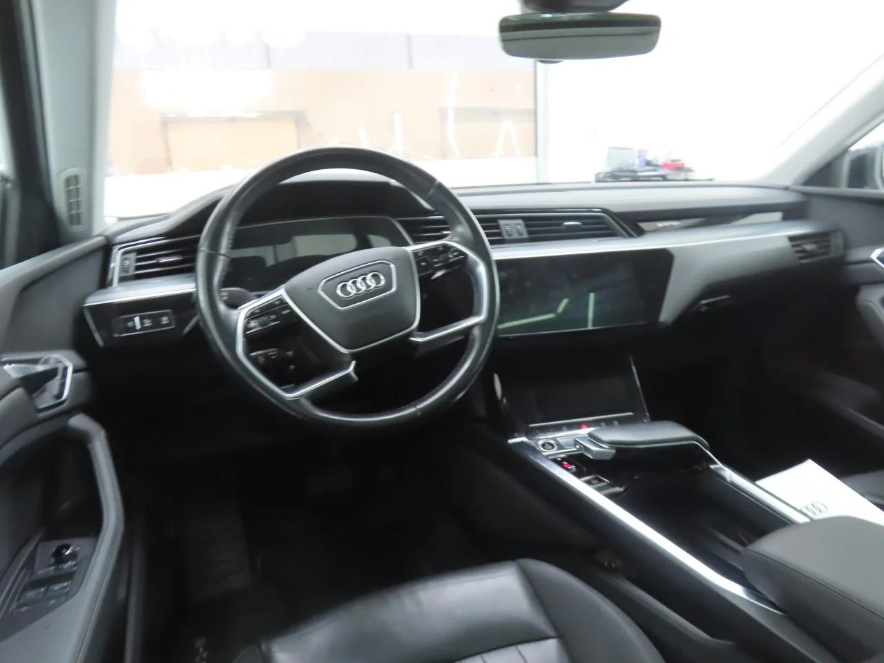 Audi E-Tron Sportback 55 Business, снимка 5 - Автомобили и джипове - 54147548